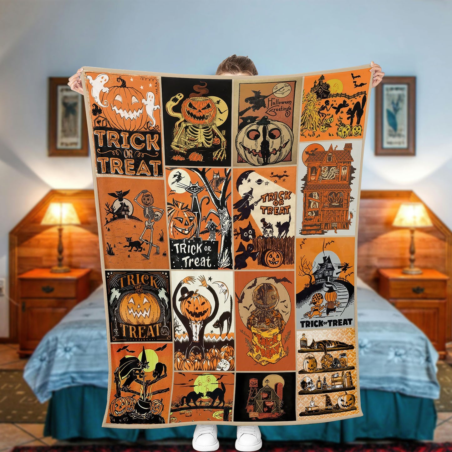 Retro Vintage Spooky Season Halloween Throw Blanket, Vintage Jack-o'-lantern Throw Blanket, Halloween watching movie blanket - Blanket - Gift for Family - BL004